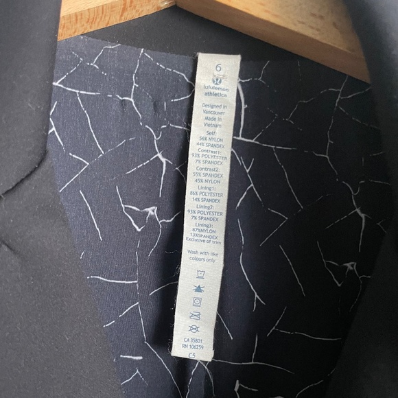 Lululemon Quickchange convertible vest size 6 - Picture 2 of 14
